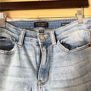 Judy Blue Women's Relaxed Jeans in Light Blue